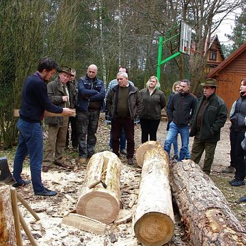 Zaproszenie na warsztaty "Bartnictwo na obszarze Wdzydzkiego Parku Krajobrazowego i Lasów Państwowych" grafika